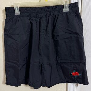 ROMWE Black Textured Shorts